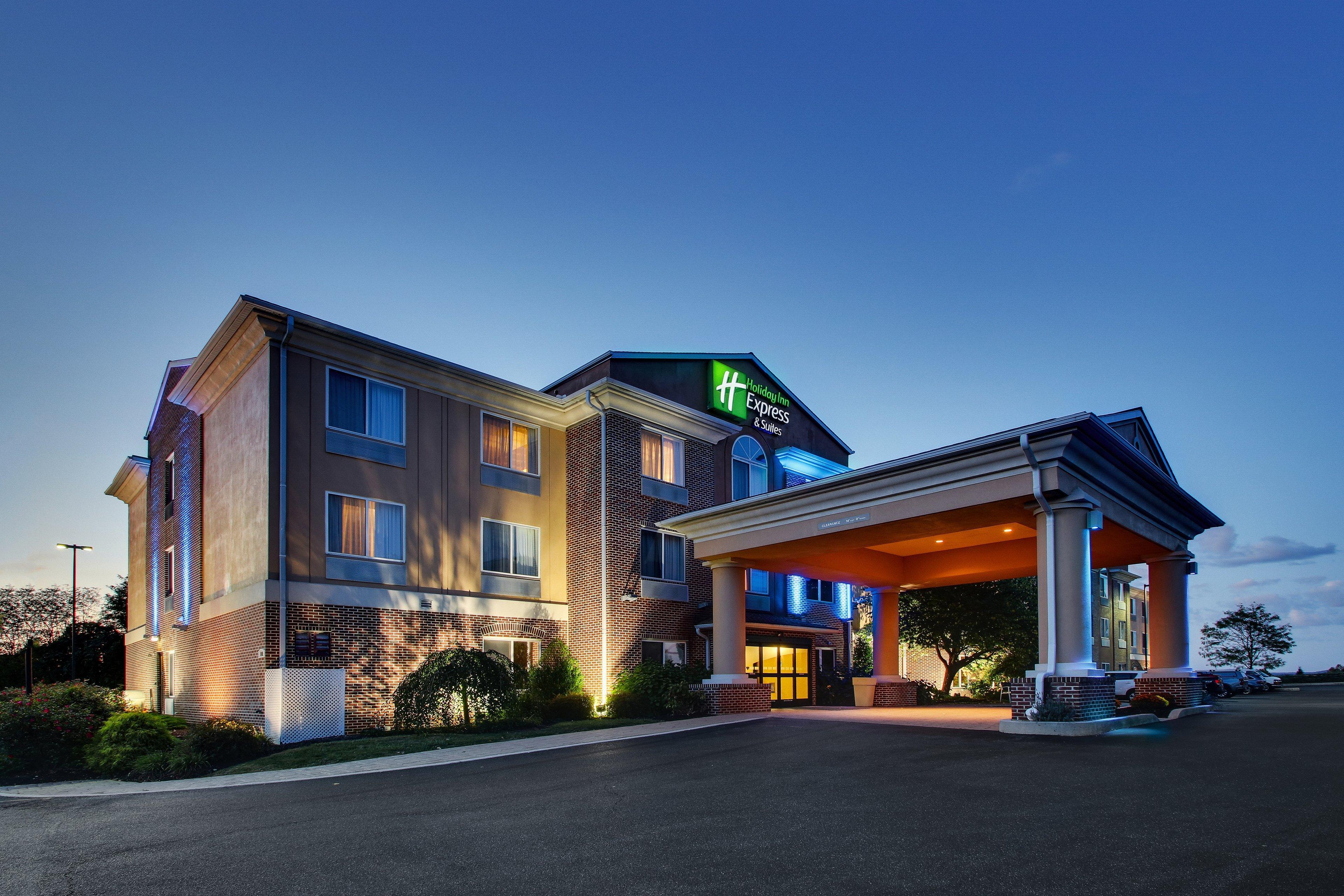 Holiday Inn Express Hotel & Suites Lancaster-Lititz By Ihg Exterior photo