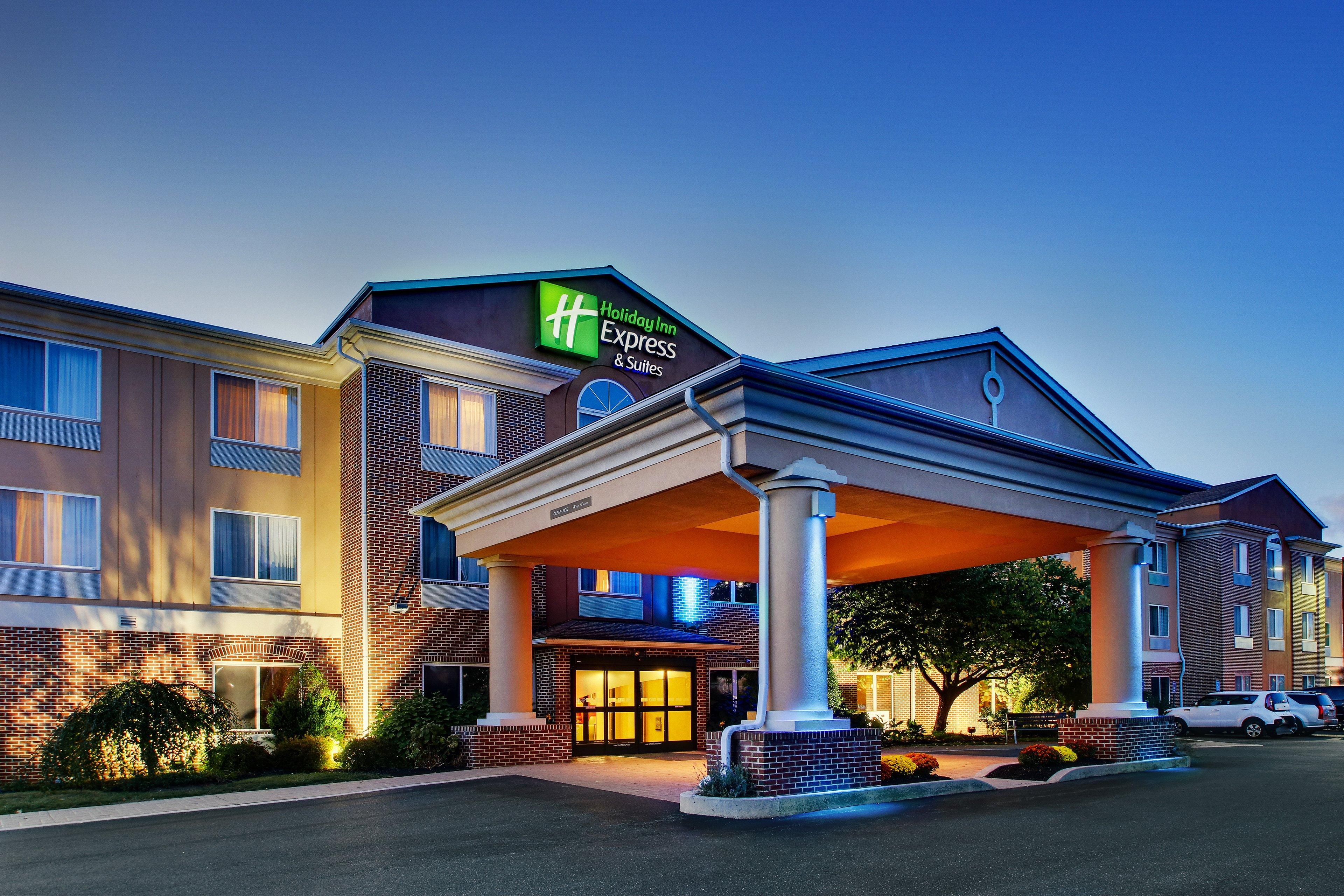 Holiday Inn Express Hotel & Suites Lancaster-Lititz By Ihg Exterior photo