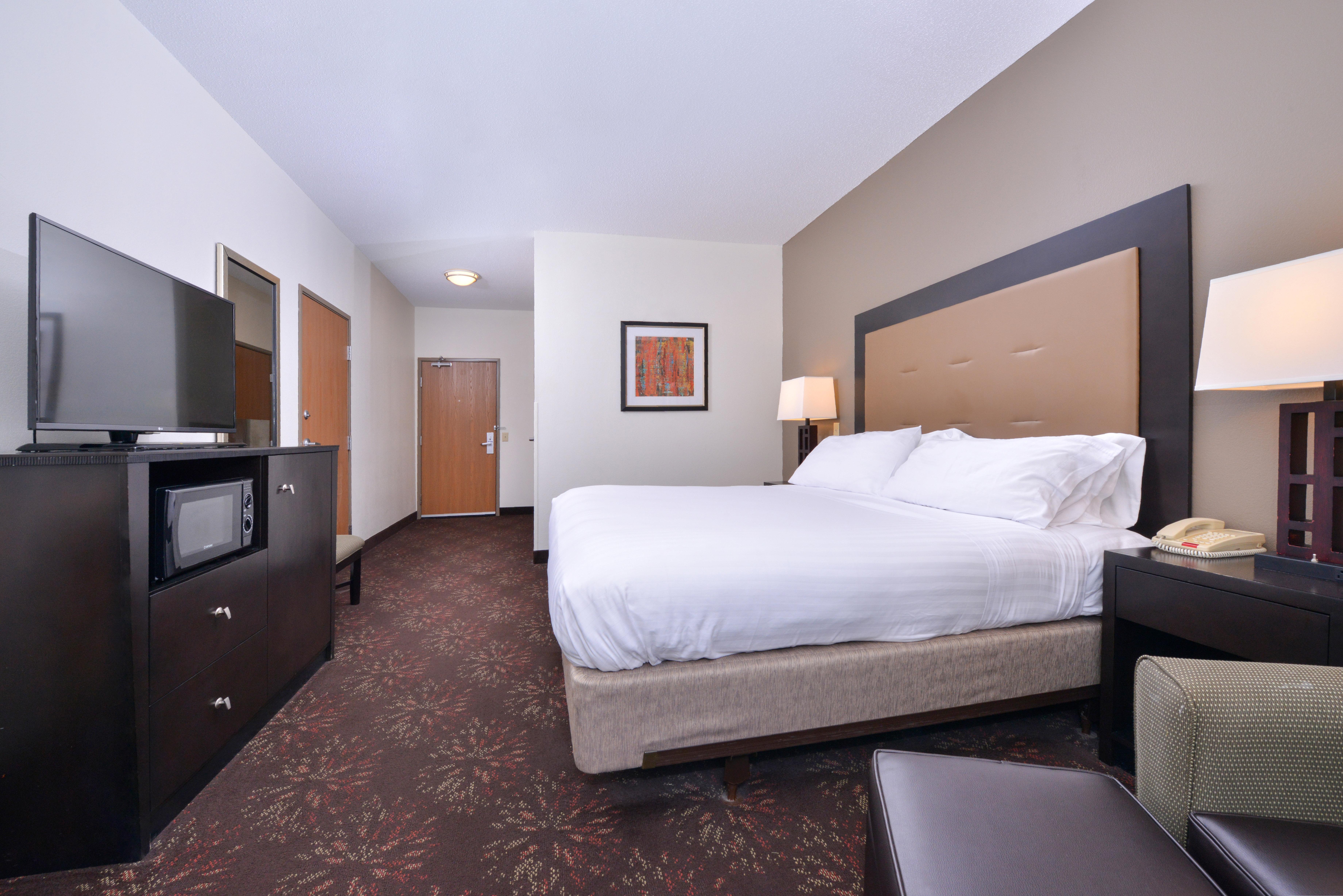 Holiday Inn Express Hotel & Suites Lancaster-Lititz By Ihg Exterior photo
