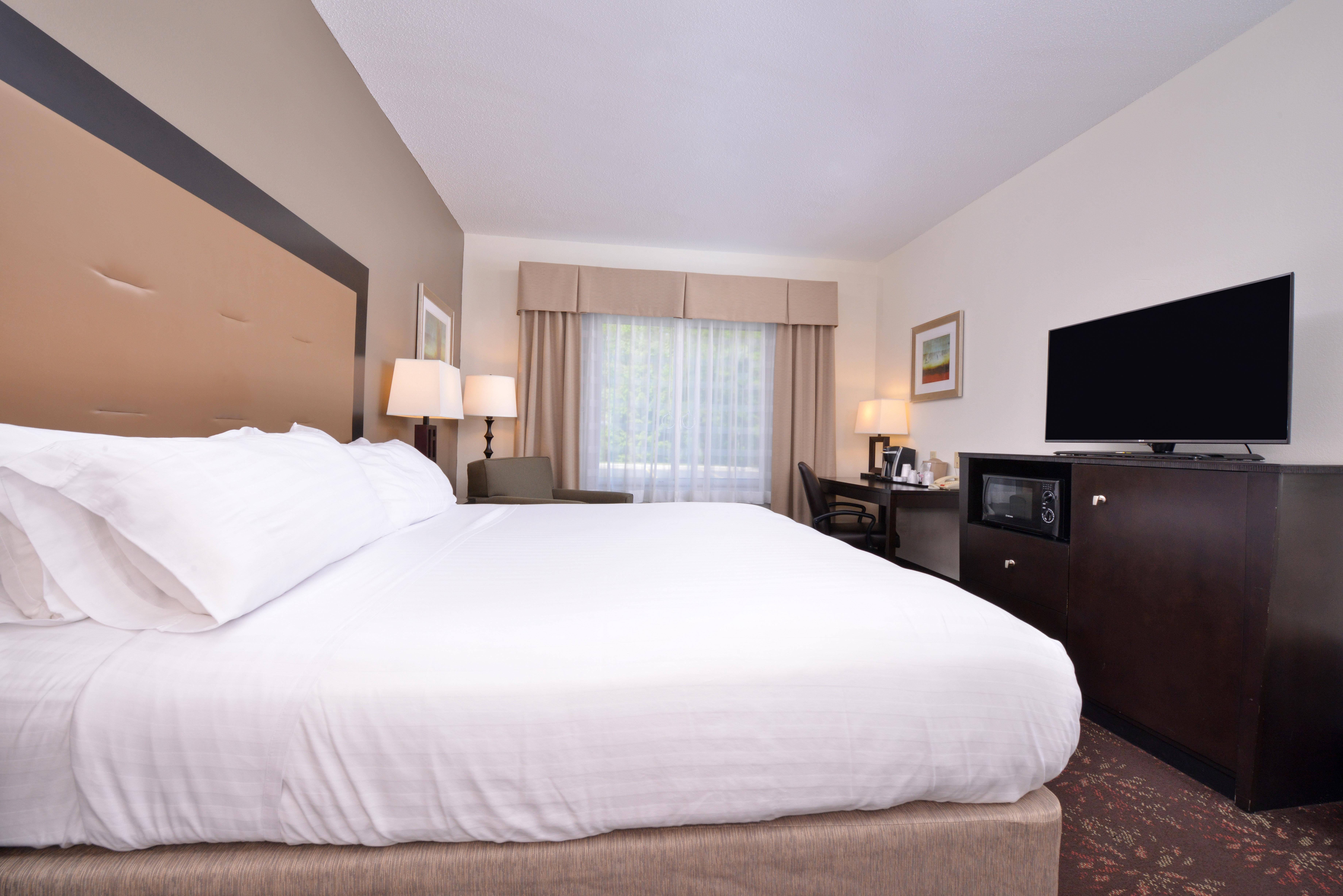 Holiday Inn Express Hotel & Suites Lancaster-Lititz By Ihg Exterior photo
