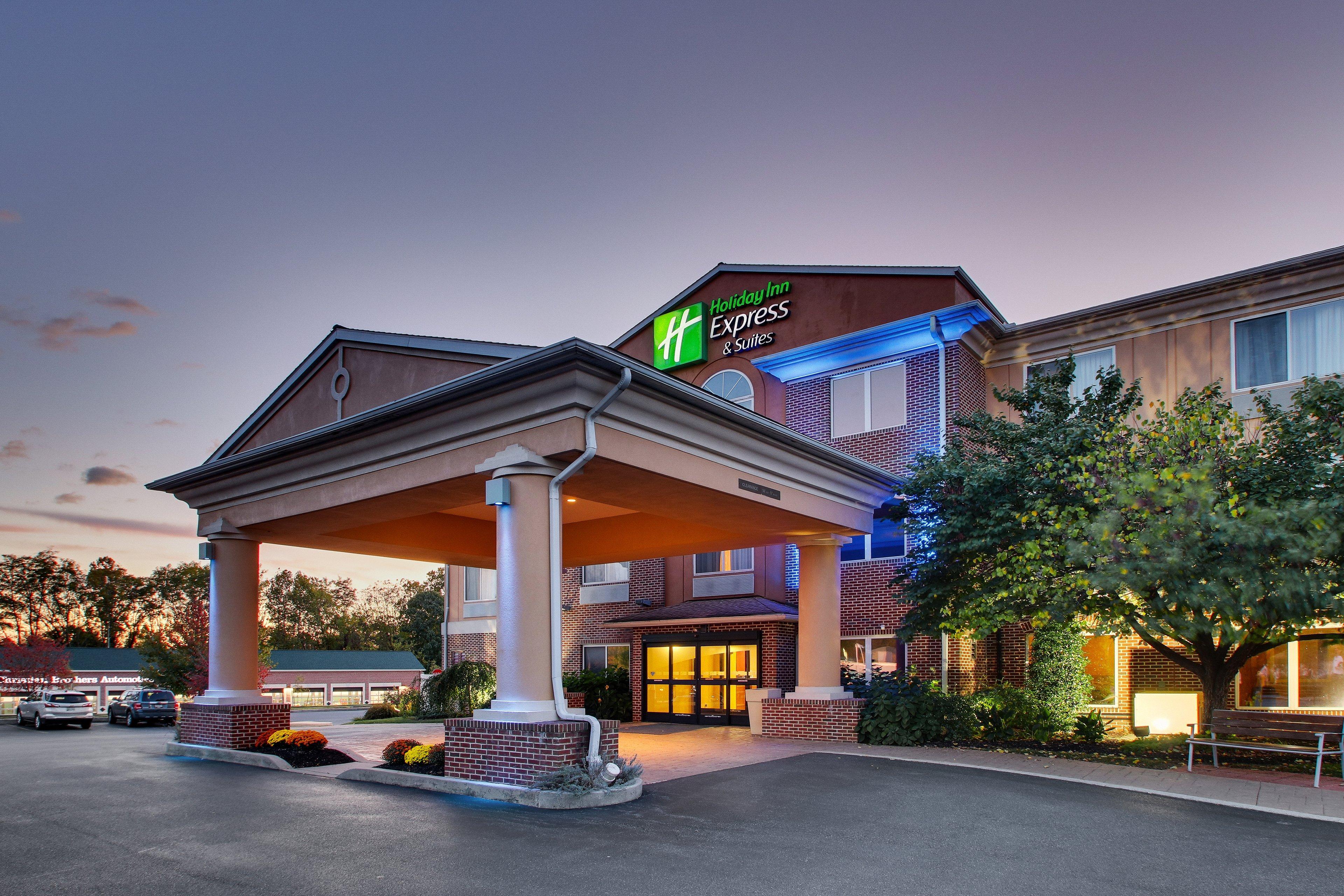 Holiday Inn Express Hotel & Suites Lancaster-Lititz By Ihg Exterior photo