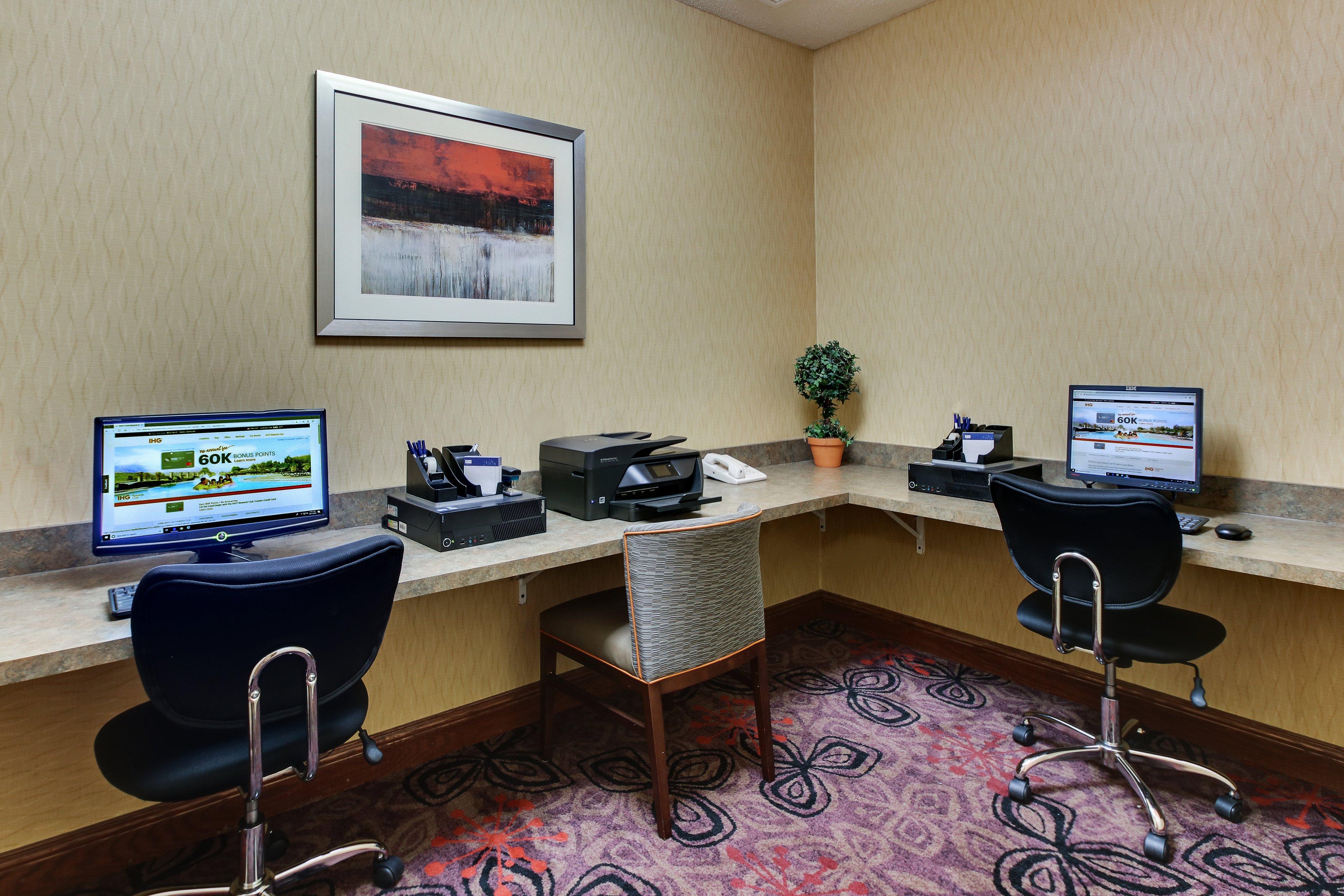 Holiday Inn Express Hotel & Suites Lancaster-Lititz By Ihg Exterior photo