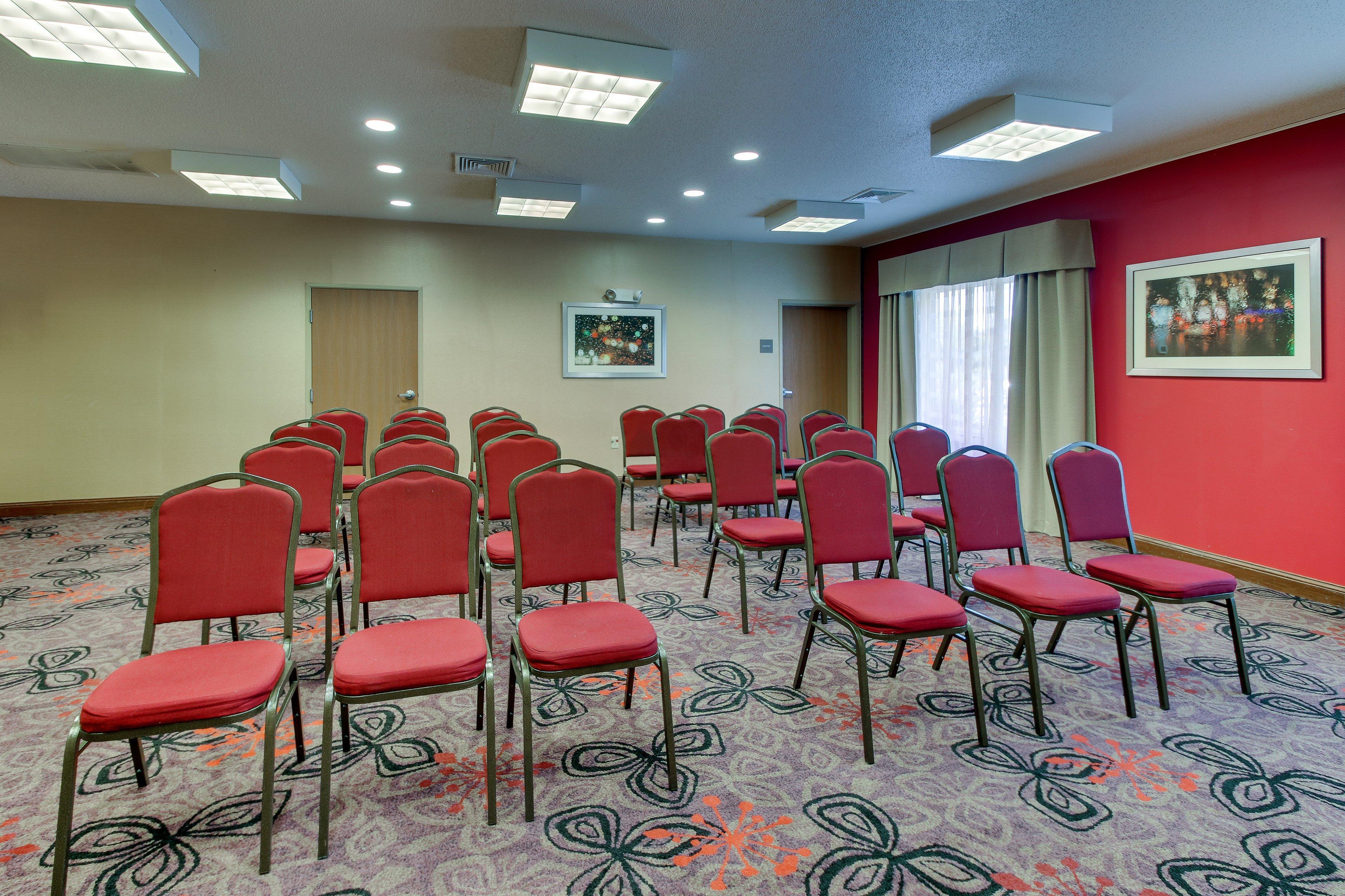 Holiday Inn Express Hotel & Suites Lancaster-Lititz By Ihg Exterior photo